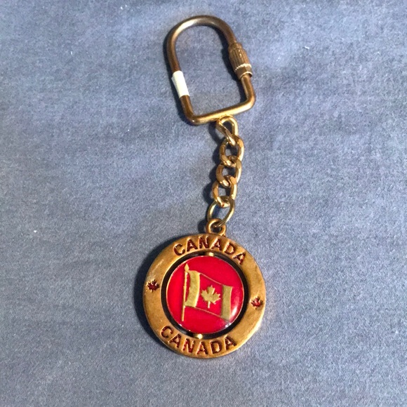 CANADA KEY CHAIN - Picture 2 of 2